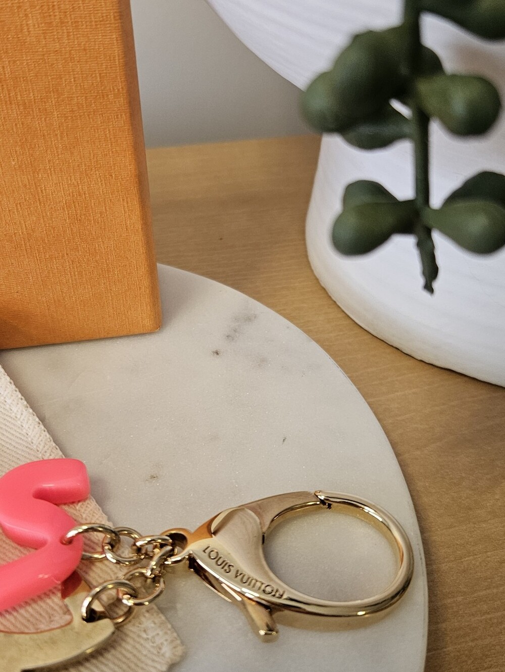 Louis Vuitton Hot Pink and Gold Grafitti Keyring Charm 💖 - Picture 3 of 4